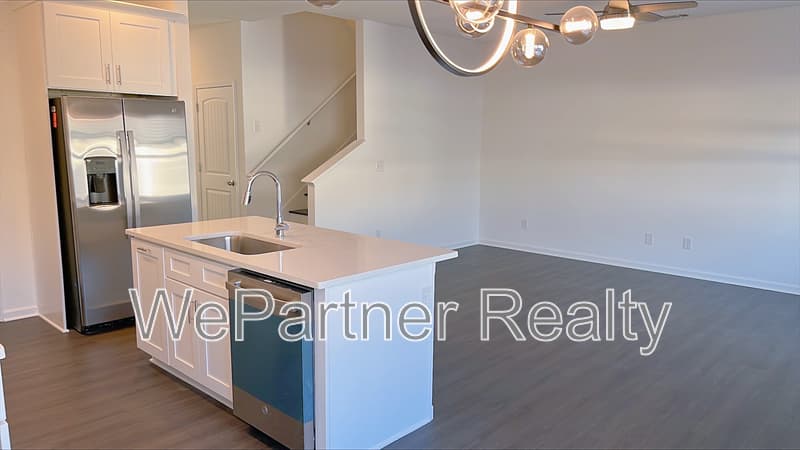 Jasper Townhome: 21 Flint Dr.