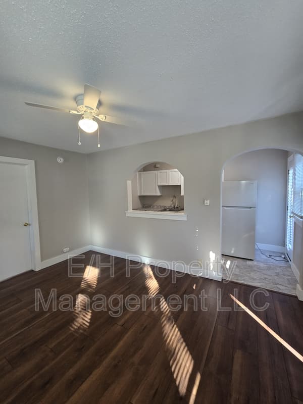 Wichita Condo: 540 South Bluff Avenue