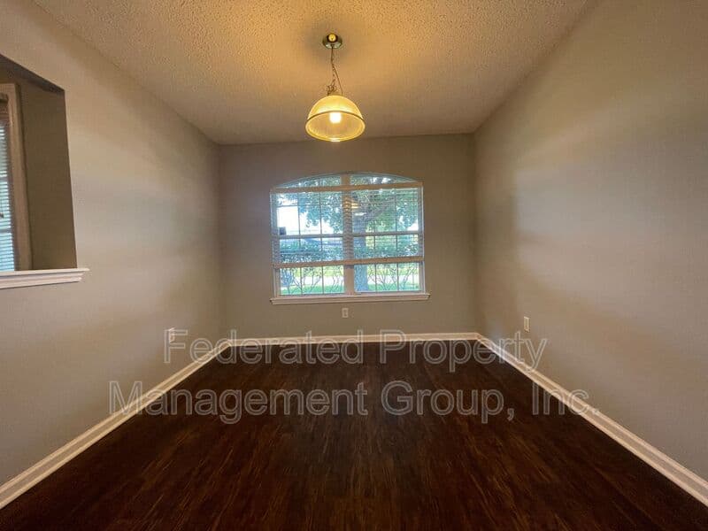 JACKSONVILLE House: 9374 DANIELS MILL DRIVE