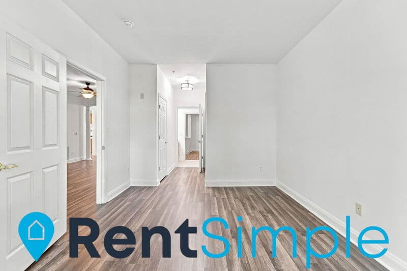 Gainesville Condo: 13890 Chelmsford Drive