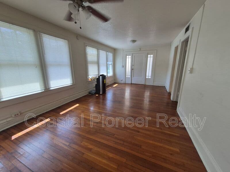Tampa Condo: 4015 N Seminole Ave