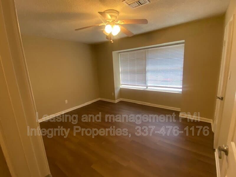 Lafayette Townhome: 25 Morning Glory Sq
