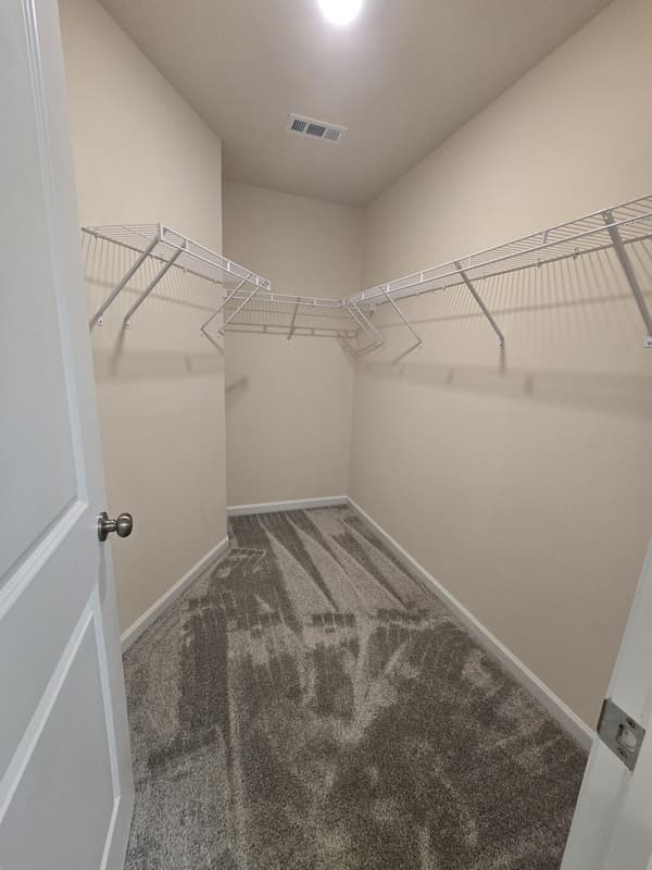 Jamestown Townhome: 4028 Beckton Trail
