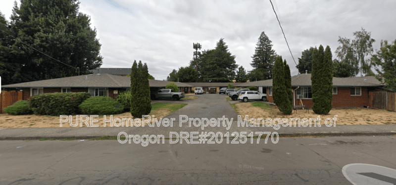 Hillsboro House: 1049 SE Walnut St.