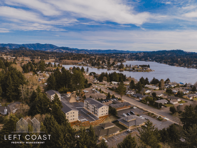 Lincoln City Condo: 3031 Northeast West Devils Lake Road