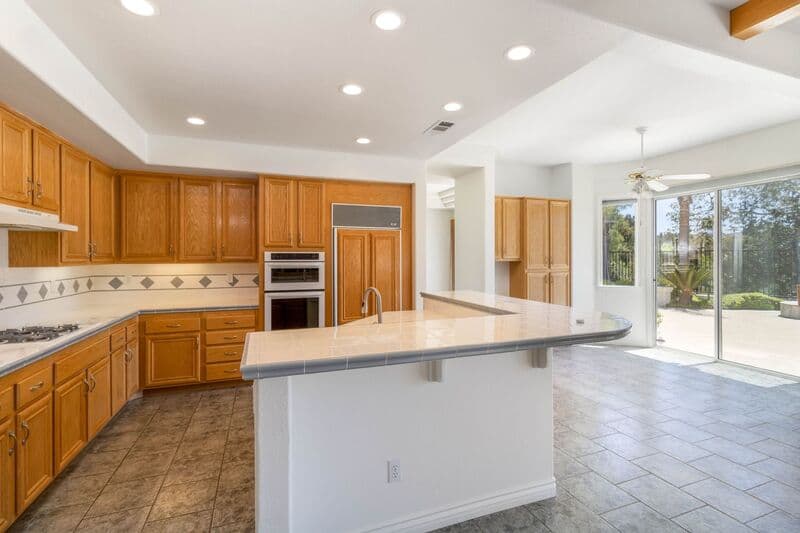 Temecula House: 32579 Valentino Way