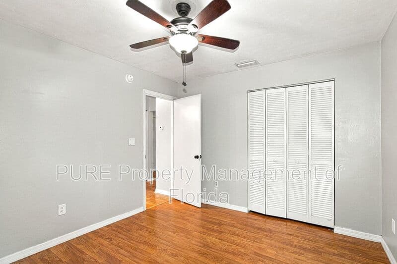 Ocala House: 16 Almond Terrace