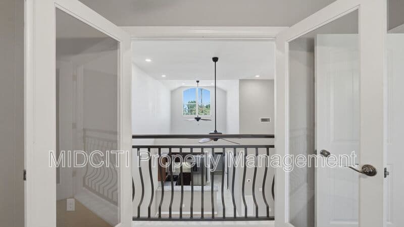 New Braunfels Townhome: 1275 Old FM 306