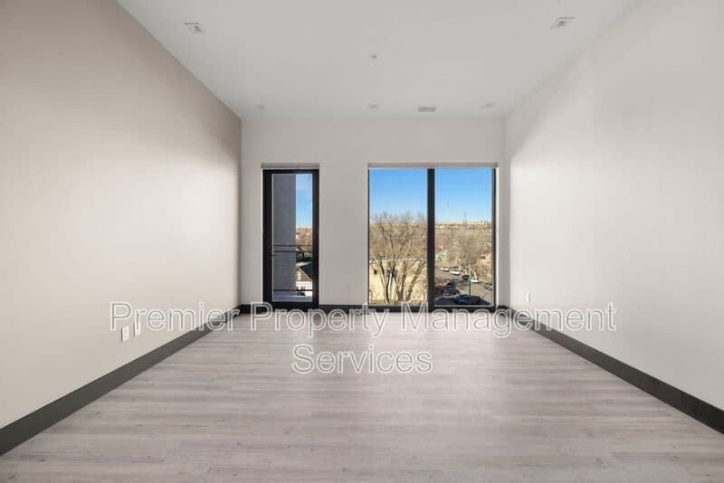 Billings Apartment: 2310 1st Ave N