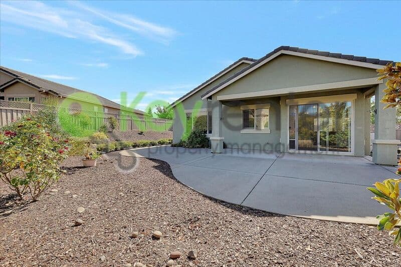 Lincoln House: 2532 Woodacre Lane