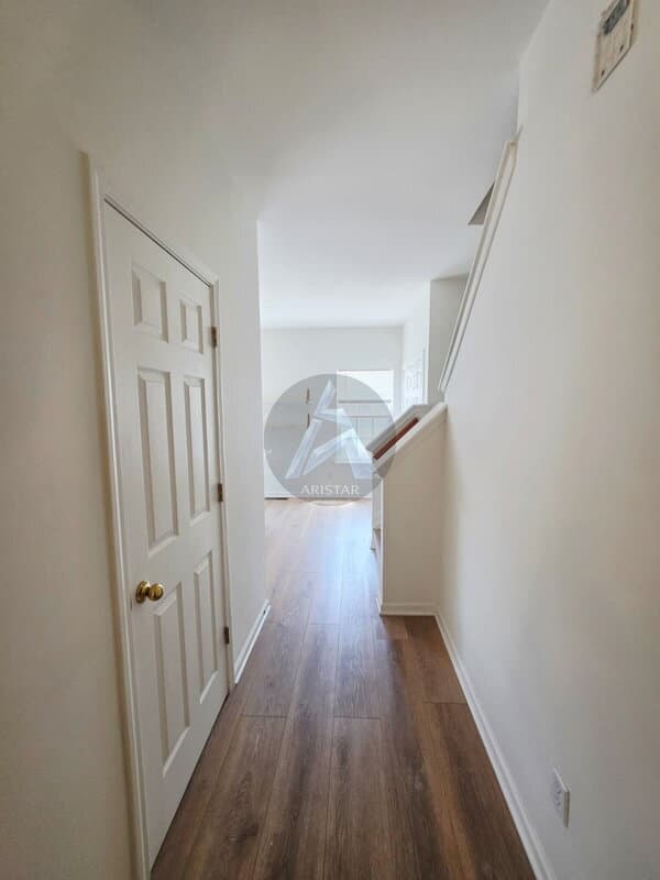 Kennesaw House: 1440 Dolcetto Trce
