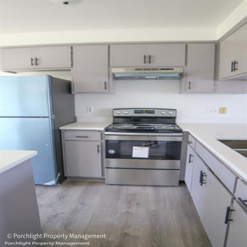 Lynden Condo: 1313 Main Street - D