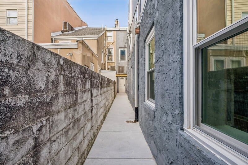 Philadelphia Condo: 617 South 8th Street - 1