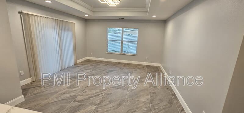Winter Garden Condo: 1120 Lincoln Terrace