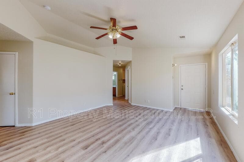 Rio Rancho House: 3473 Martin Meadows Drive Northeast