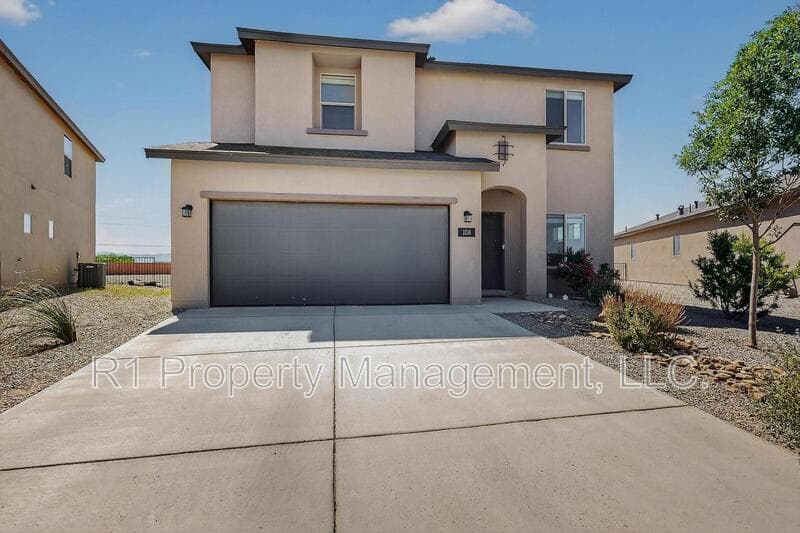 Rio Rancho House: 108 Hue Street