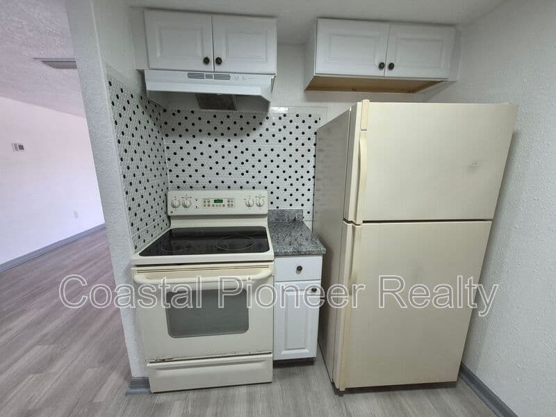 Tampa House: 3205 N 47th St
