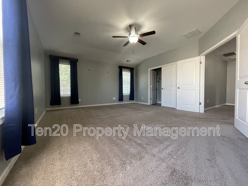 Columbus House: 4955 Brightstar Lane
