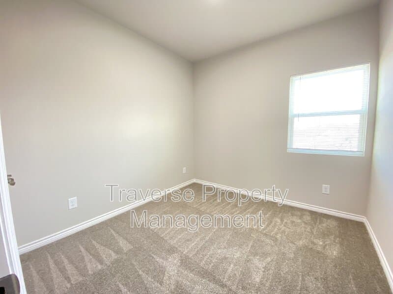 Fort Worth House: 1309 Arizona Ave