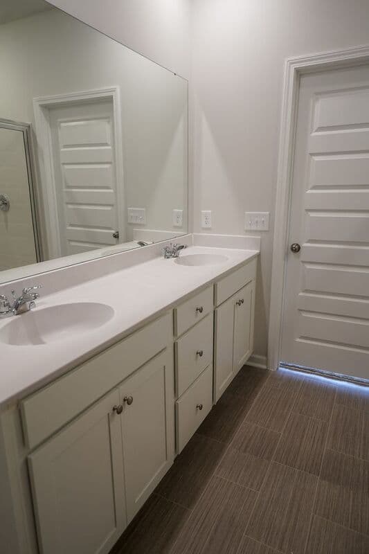 Bloomingdale House: 118 Seagrass Way