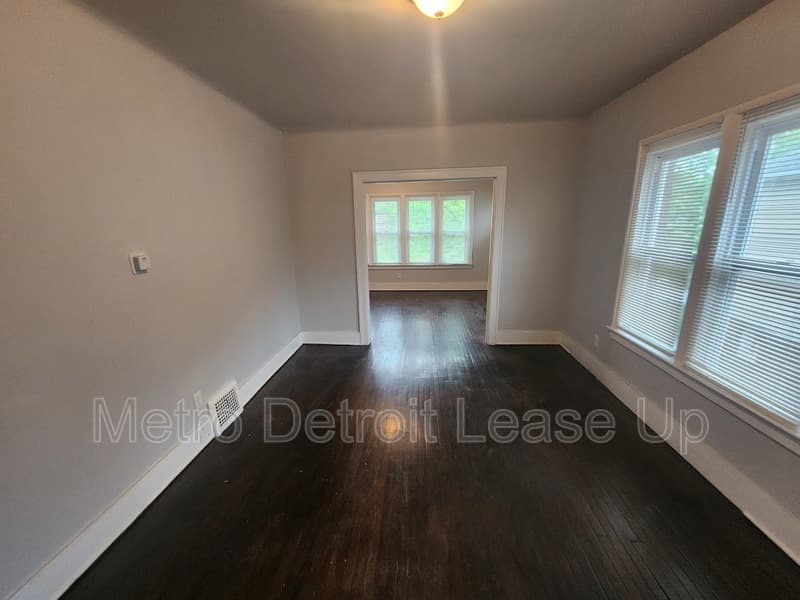 Detroit House: 5529 Nottingham