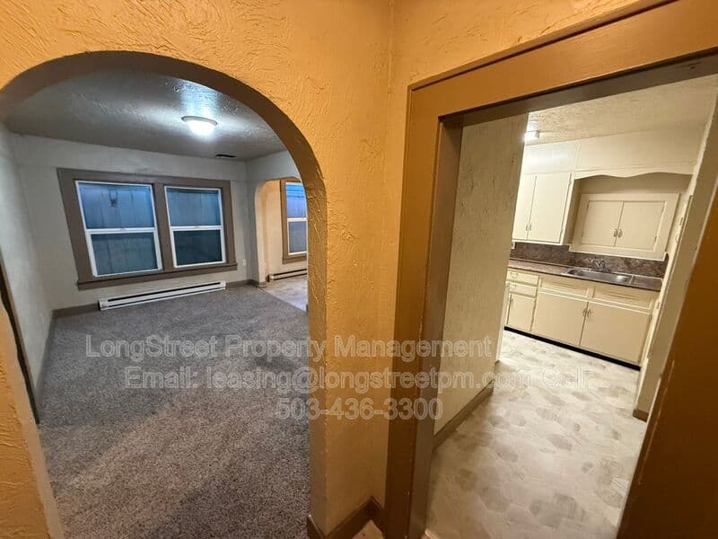 Albany Condo: 417 SE Lyon St