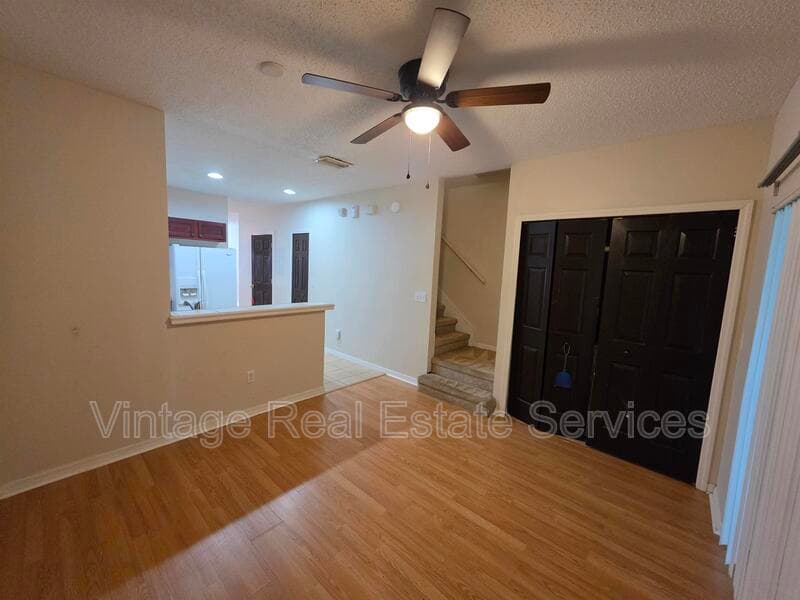 Riverview Townhome: 6241 Osprey Lake Circle