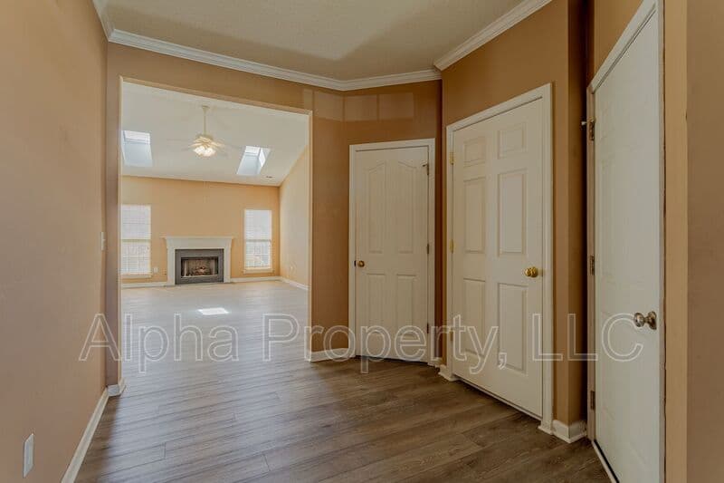 Greer House: 126 Cotter Lane