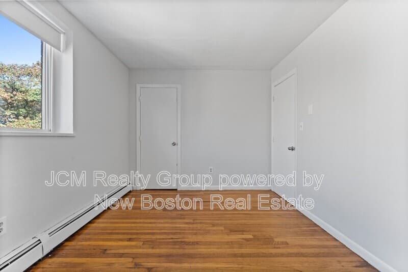 Boston: Mattapan Condo: 580 Cummins Highway