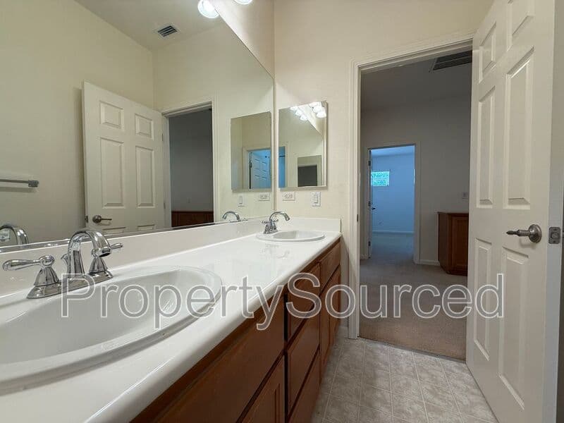 Tracy House: 2099 Frank Blondin Lane