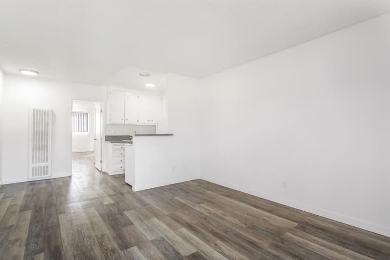 Los Angeles Condo: 12460 Culver Boulevard - 03