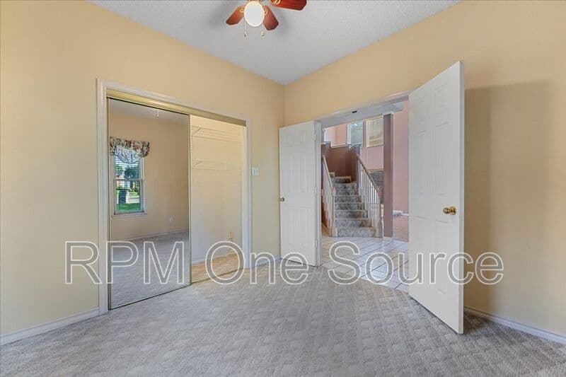 Plano House: 6752 Macintosh Drive