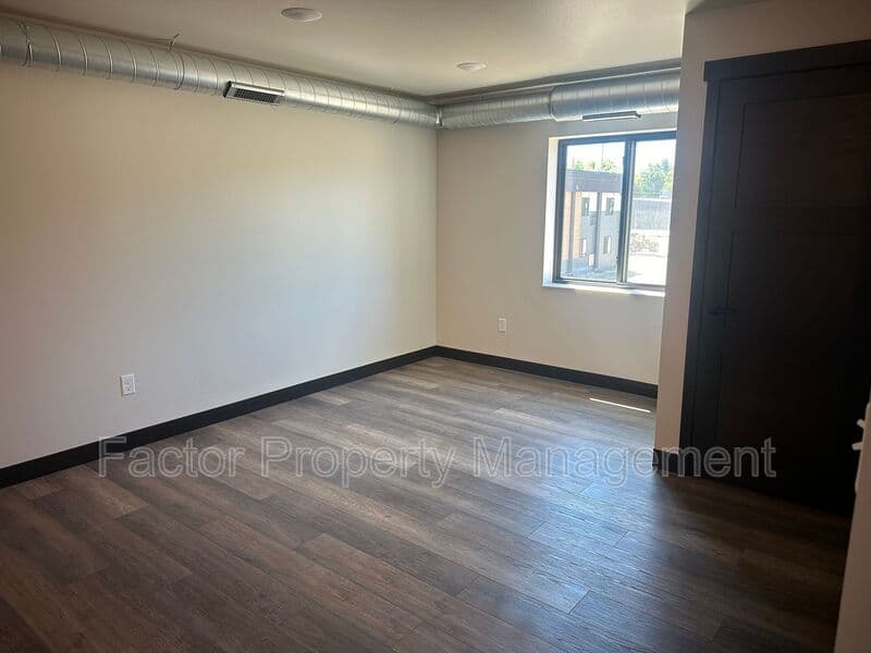 North Mankato Condo: 1111 Range St