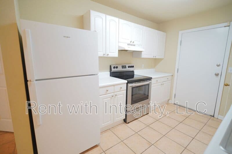 Tallahassee Condo: 845 -2 W Georgia St