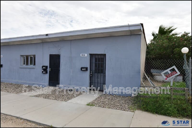 El Paso Condo: 1910 Olive Ave