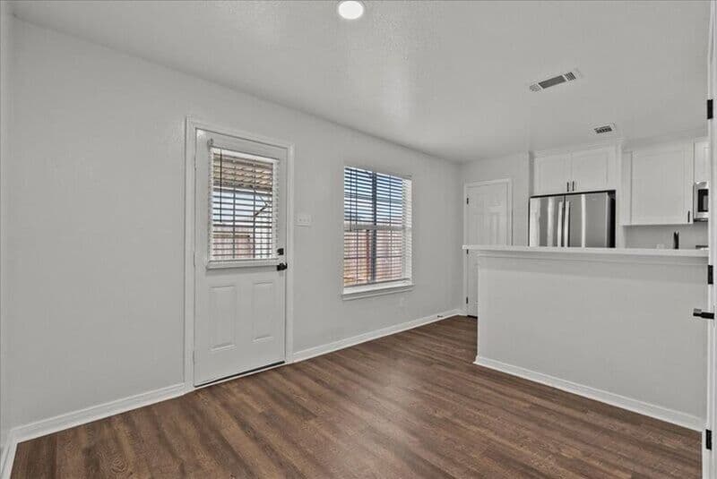 Dickinson Townhome: 5079 Akumal Calle