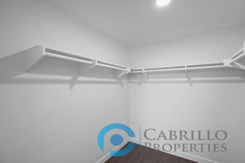San Diego Apartment: 2724 El Cajon Blvd