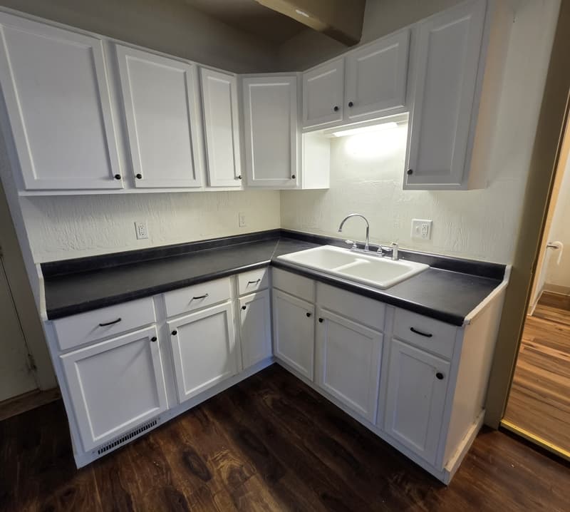Oshkosh Condo: 632 Bay Shore Drive - Lower