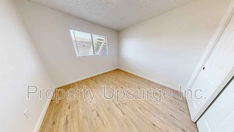 Redding Apartment: 1230 Canby Rd