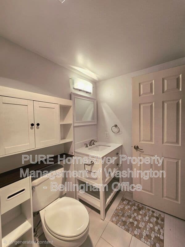Bellingham Condo: 2 Marigold Dr