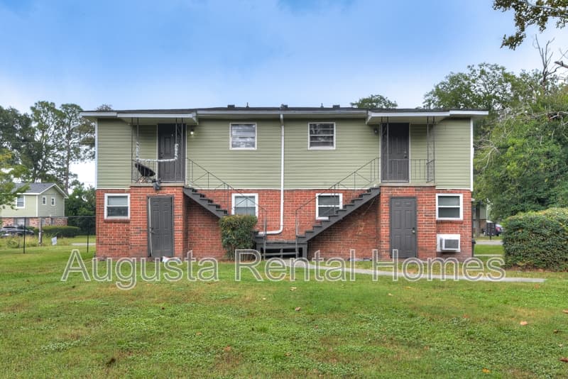 North Augusta Condo: 318 B Verdery Drive
