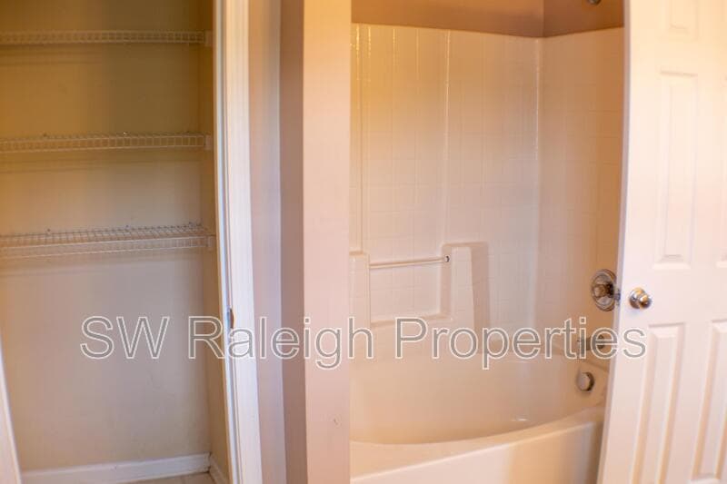 Holly Springs House: 5145 Mabe Drive