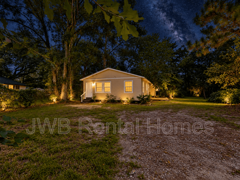 Jacksonville House: 3643 Morris Ave