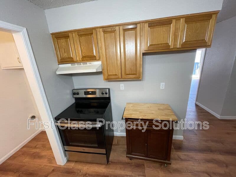 Oklahoma City House: 2612 N Ann Arbor Ave