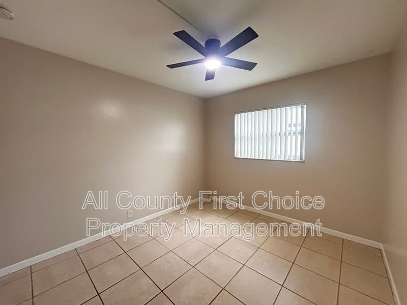 Largo Condo: 2390 14TH Ave SW
