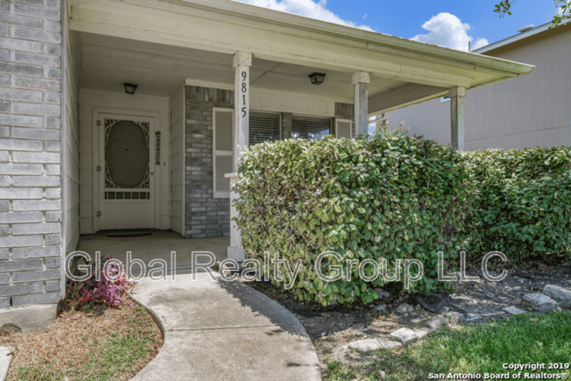 Converse House: 9815 Autumn Pl