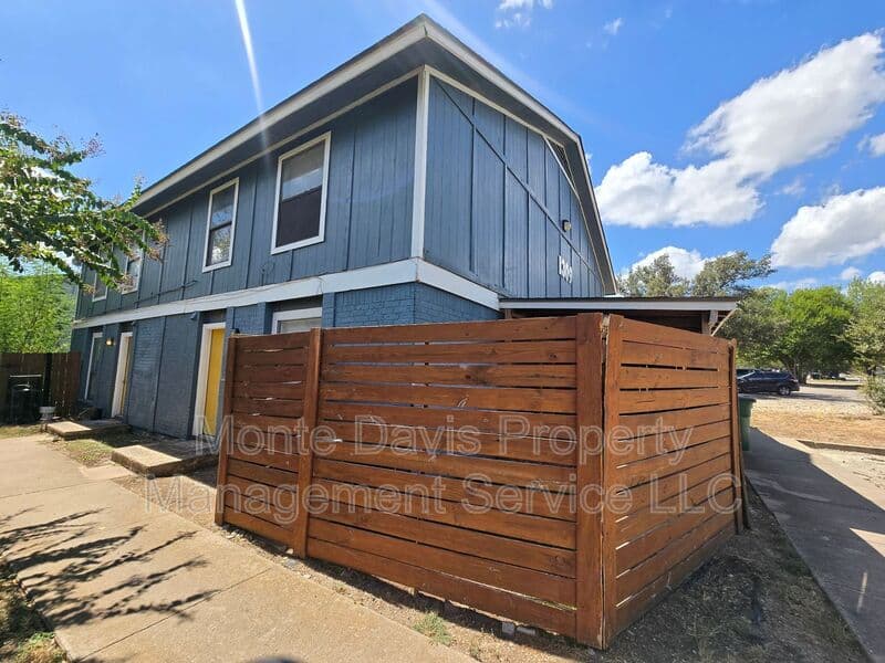 Austin Condo: 1309 Southport