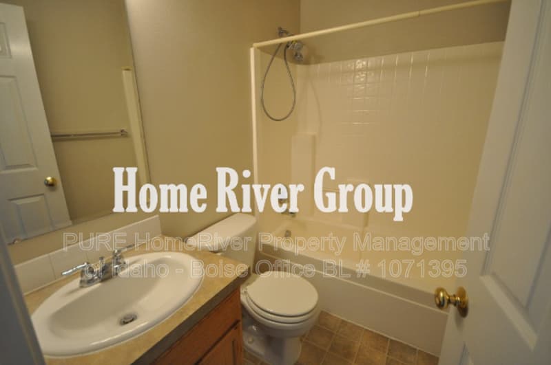 Caldwell Townhome: 16772 Bayou Way