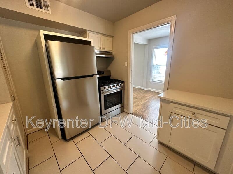 Dallas House: 309 N Oak Cliff Boulevard