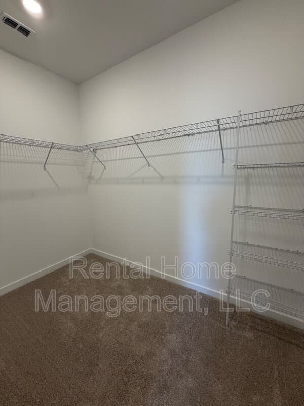 Minneola House: 3022 Granite Ridge Ave